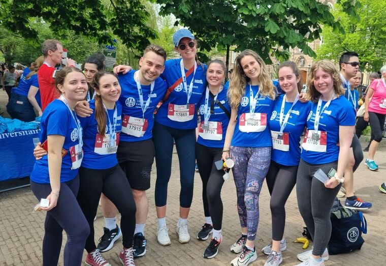 Successful University Meeting Point during Leiden Marathon